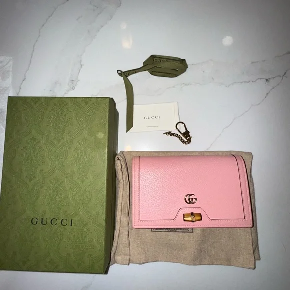 Gucci Pink Leather crossbody with bamboo - Picture 2 of 6